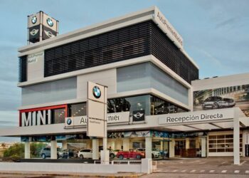 Un informe de KPMG apunta al aumento de ventas de coches por internet